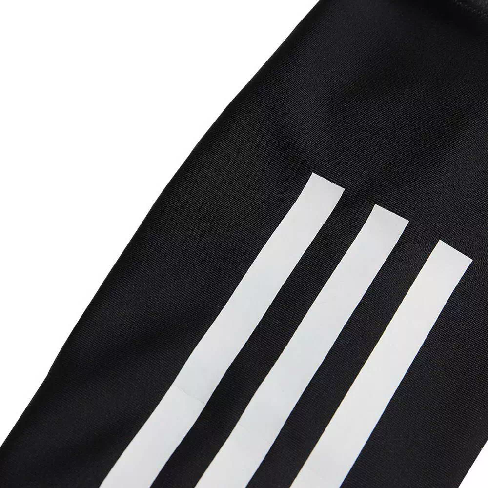фото Щитки футбольные ADIDAS Tiro SG League black в интернет-магазине спортивных товаров МЯЧИКИ