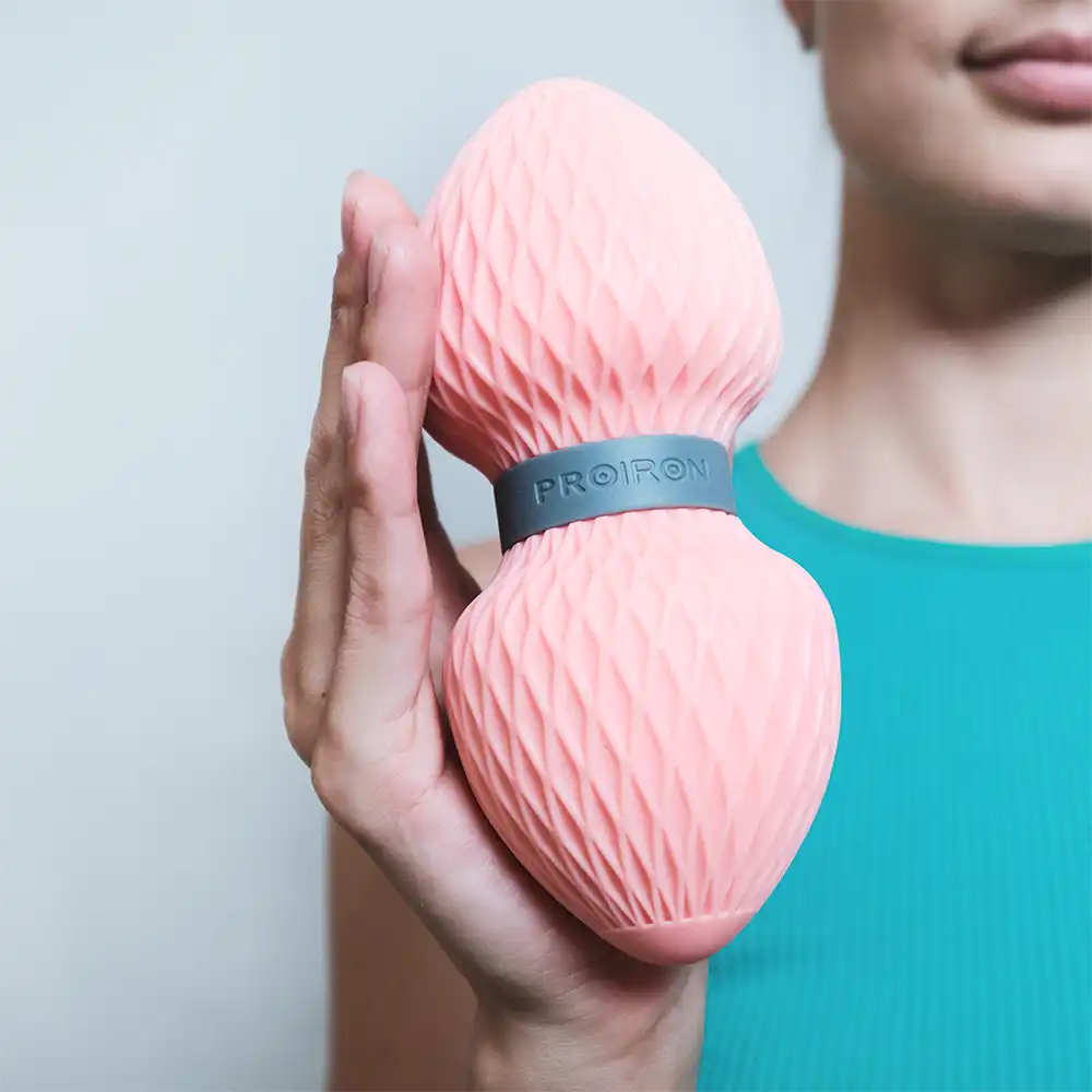 фото Массажный ролик для МФР массажа Proiron 15х6,5 см, розовый, арт. МР156501 в интернет-магазине спортивных товаров МЯЧИКИ