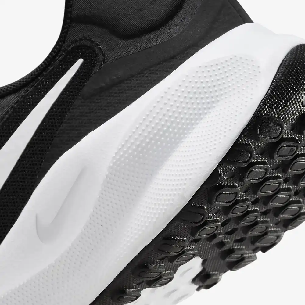 фото Кроссовки для бега мужские Nike REVOLUTION 7 в интернет-магазине спортивных товаров МЯЧИКИ