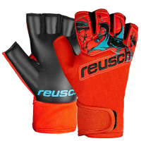 фото Вратарские перчатки REUSCH Futsal Grip red в интернет-магазине спортивных товаров МЯЧИКИ