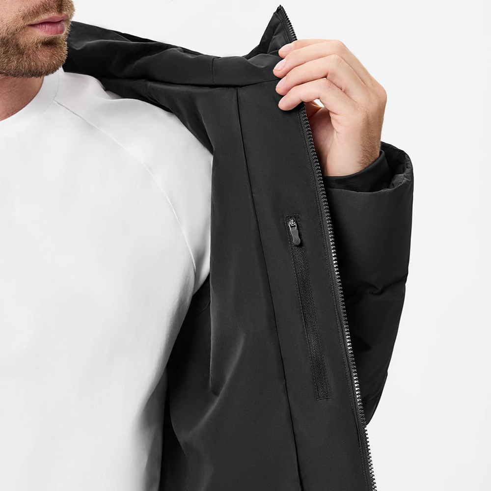 фото Пальто утепленное ESSENTIAL PerFormPROOF Padded Coat, черный в интернет-магазине спортивных товаров МЯЧИКИ