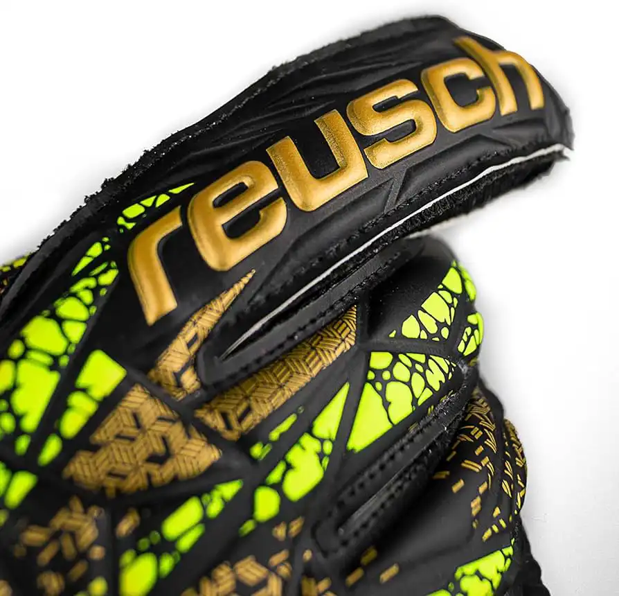 фото Вратарские перчатки REUSCH Attract Infinity с защитой пальцев в интернет-магазине спортивных товаров МЯЧИКИ