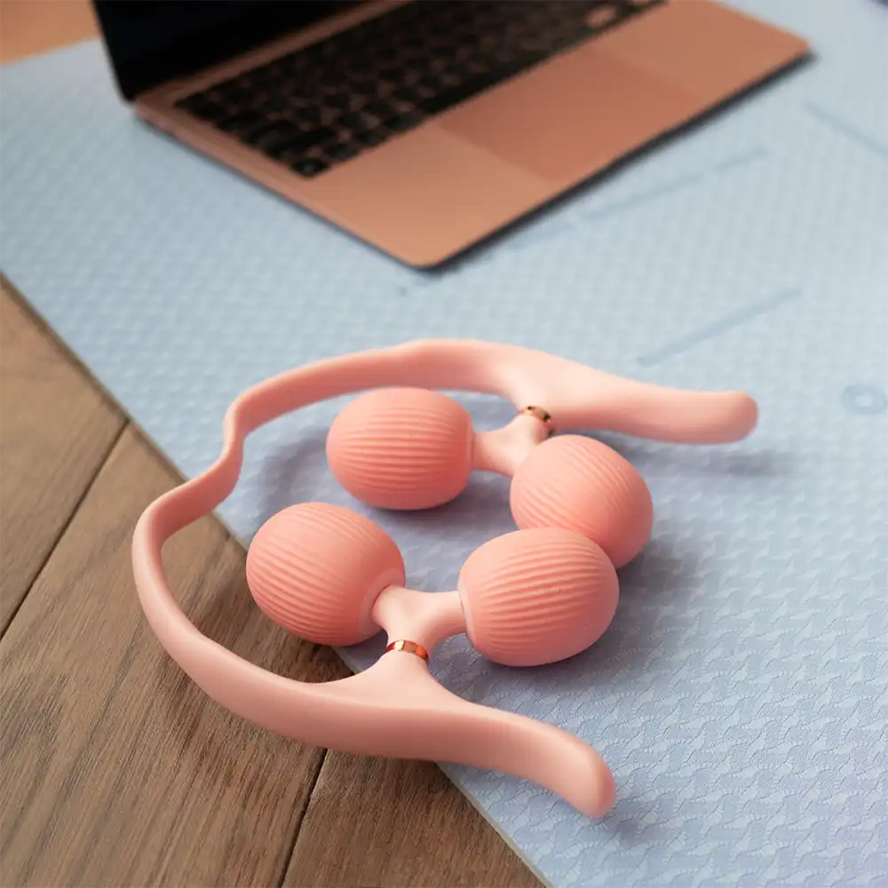 фото Массажер для тела и шеи Proiron, розовый, арт. АМК0101 в интернет-магазине спортивных товаров МЯЧИКИ