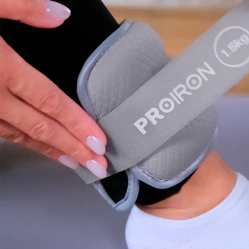 фото Утяжелители для рук и ног Proiron, 2 шт. по 1,5 кг, арт. УТ215 в интернет-магазине спортивных товаров МЯЧИКИ