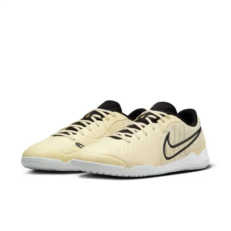 фото Бутсы NIKE LEGEND 10 ACADEMY IC в интернет-магазине спортивных товаров МЯЧИКИ