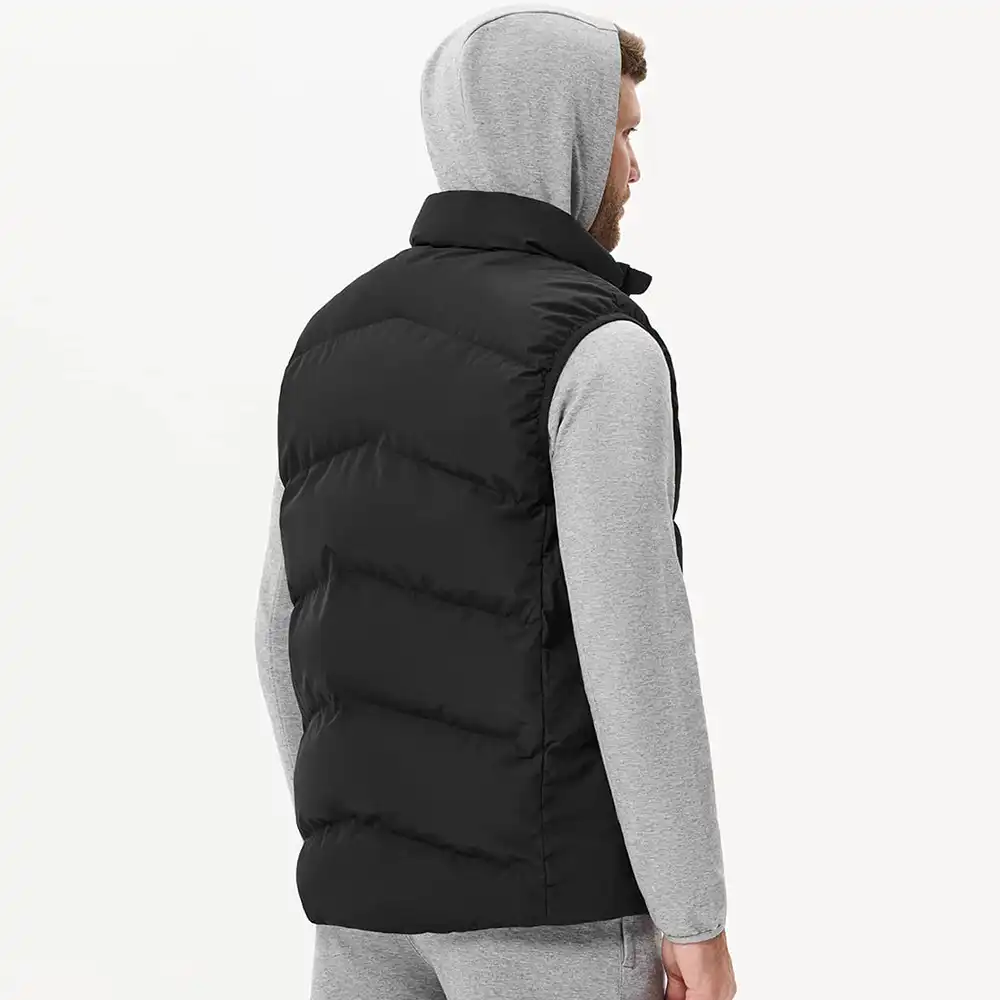 фото Жилет утепленный ESSENTIAL PerFormPROOF Padded Vest, черный в интернет-магазине спортивных товаров МЯЧИКИ