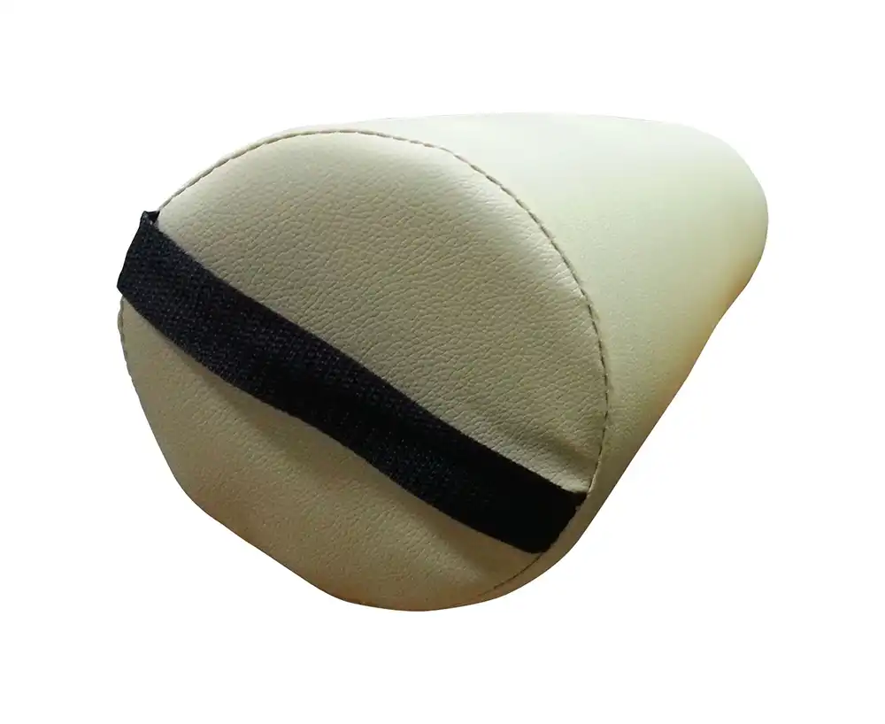 фото Валик для массажа круглый, бежевый в интернет-магазине спортивных товаров МЯЧИКИ