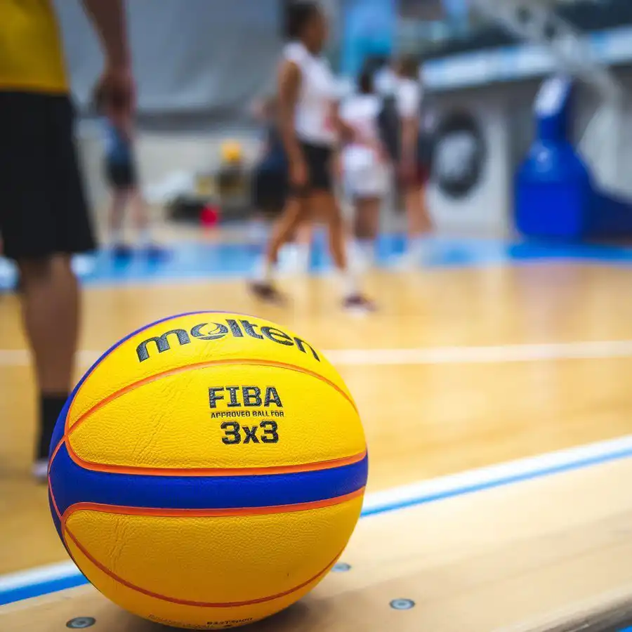 фото Мяч баскетбольный 6 MOLTEN B33T5000 FIBA 3x3 official
