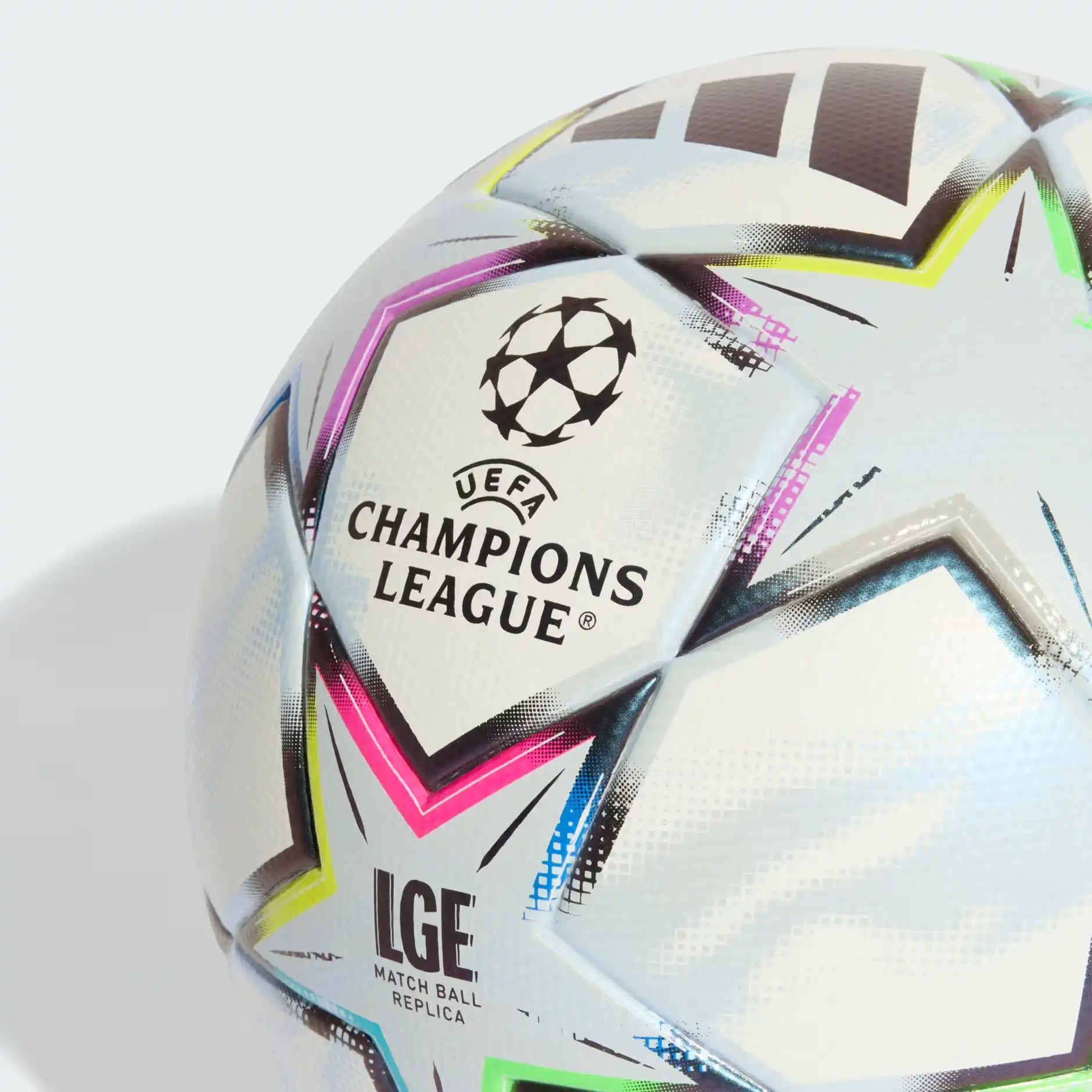 фото Мяч футбольный 5  Adidas UCL 26 League BOX