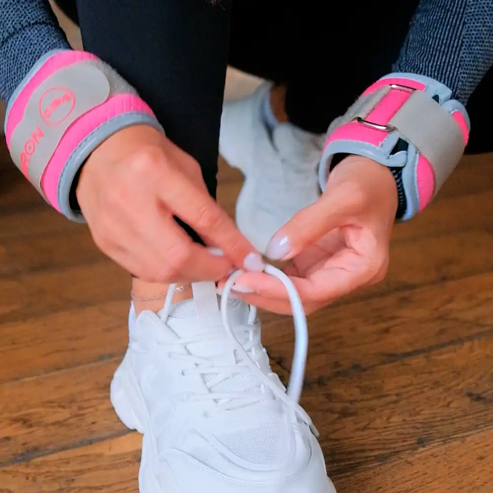 фото Утяжелители для рук и ног Proiron, 2 шт. по 0,5 кг, арт. УТ205 в интернет-магазине спортивных товаров МЯЧИКИ