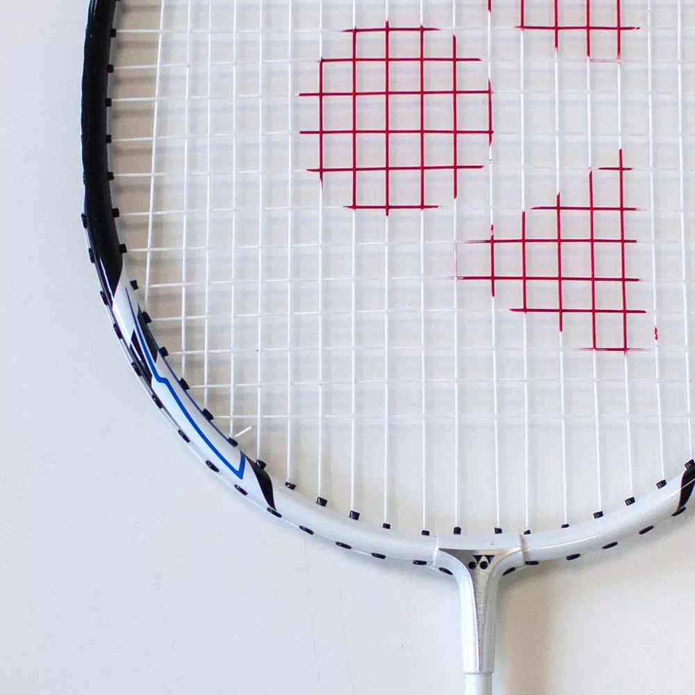 фото Ракетка для бадминтона Yonex Muscle Power2 в интернет-магазине спортивных товаров МЯЧИКИ