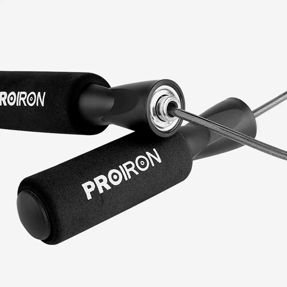 фото Скакалка спортивная Proiron, мягкая ручка, черная, арт. СТС034 в интернет-магазине спортивных товаров МЯЧИКИ